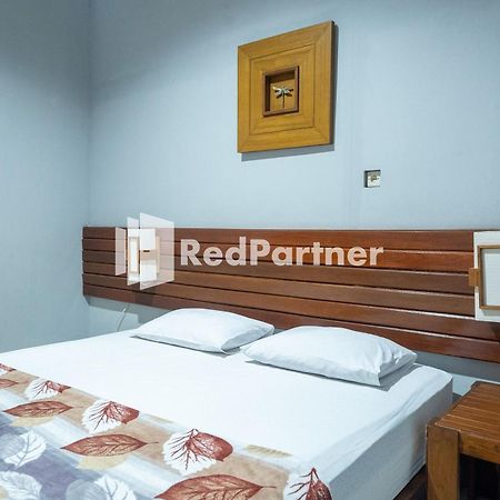 Omah Capung Near Malioboro Area Mitra Reddoorz Hotel Yogyakarta Exterior photo